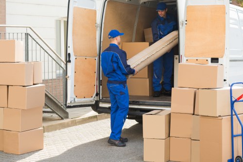 Modern slavery commitment for Man With Van Welling