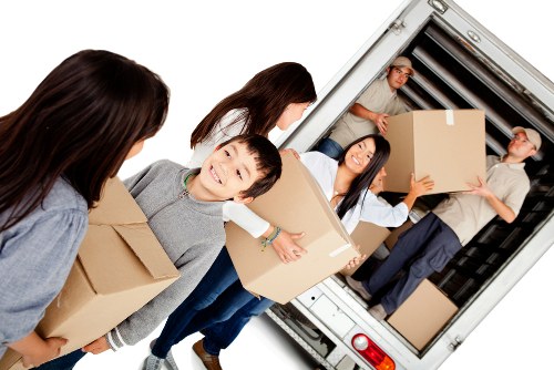 Secure payment and moving service for Man With Van Welling